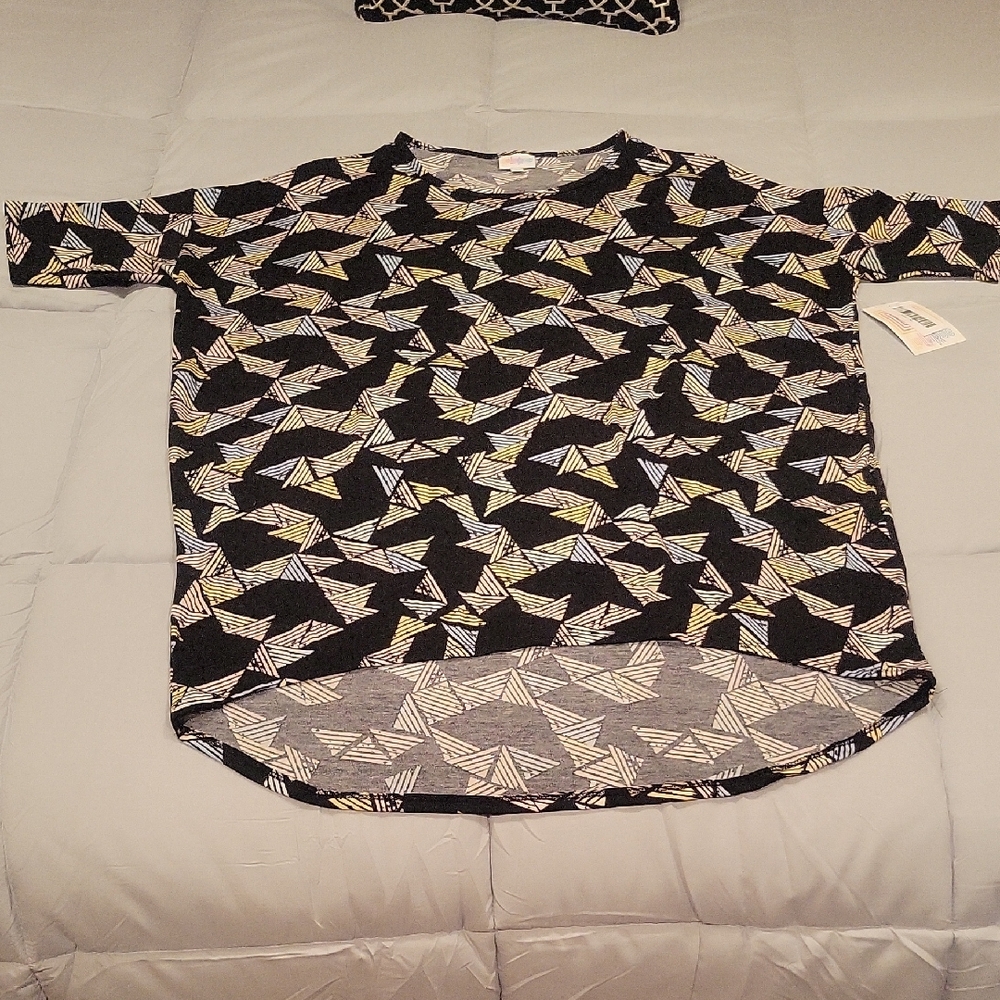 LuLaRoe Black and Yellow Geometric Top